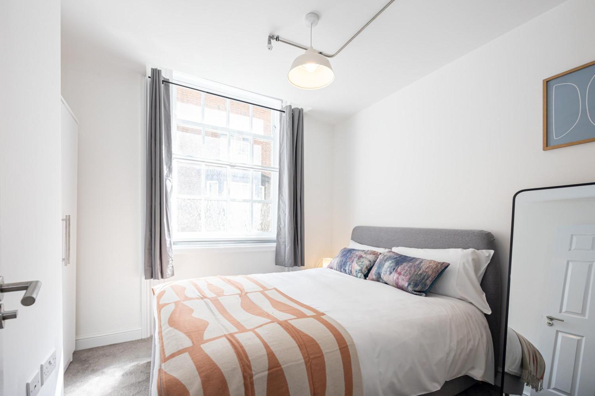 Beautiful 1 Bed 20Mins To Central Manchester Bolton Exterior photo