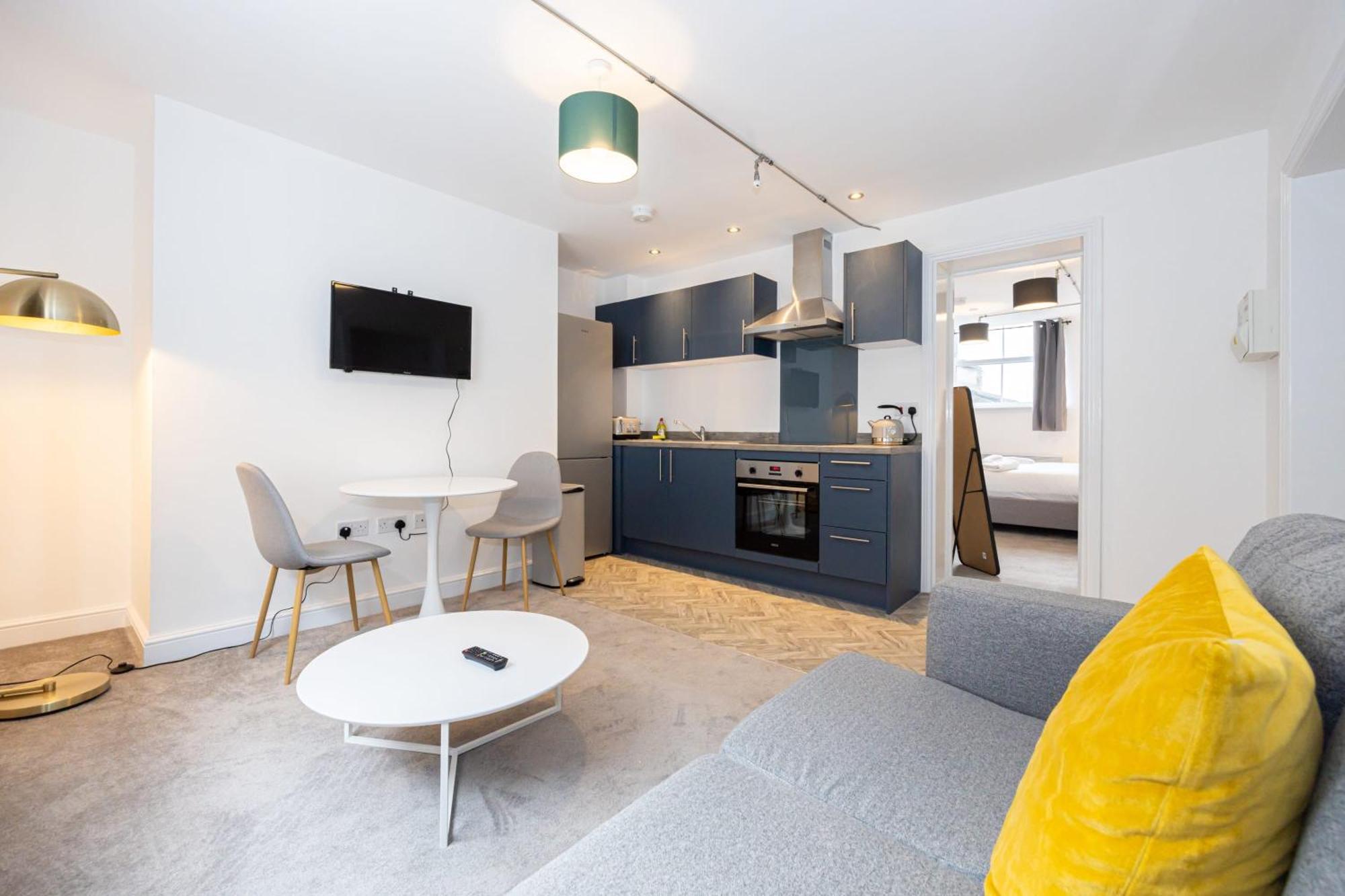 Beautiful 1 Bed 20Mins To Central Manchester Bolton Exterior photo