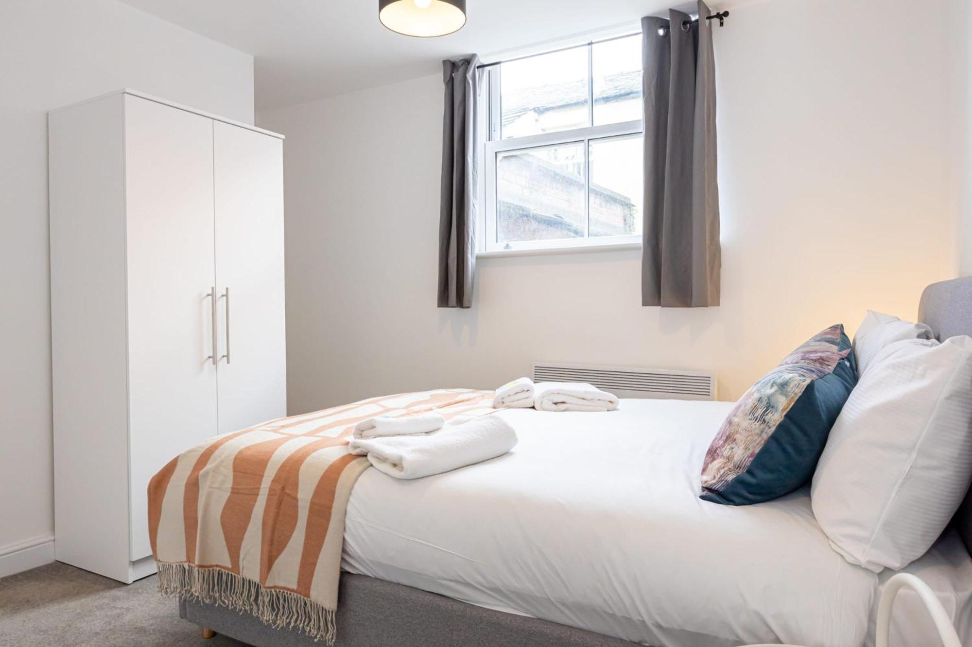 Beautiful 1 Bed 20Mins To Central Manchester Bolton Exterior photo